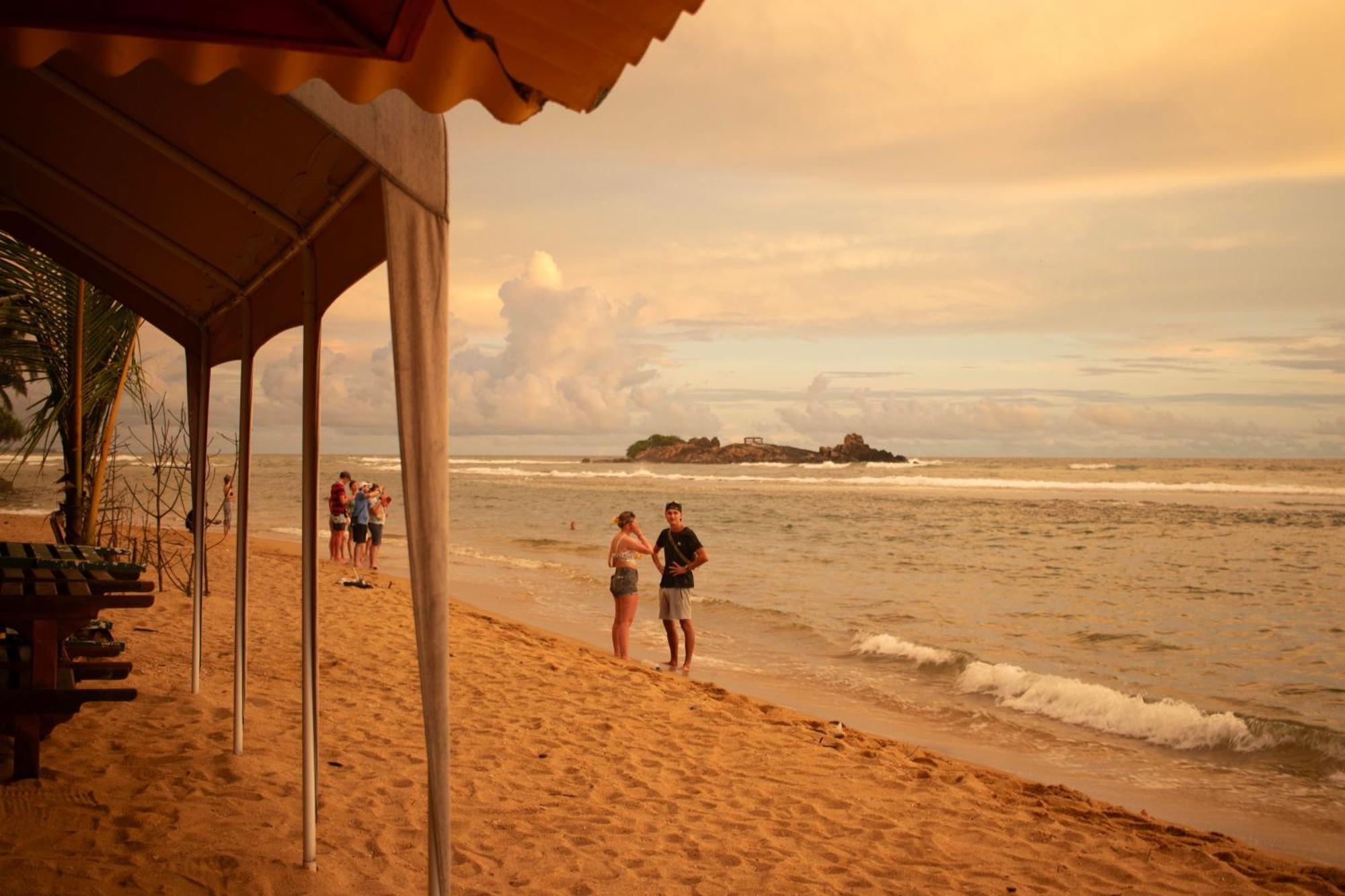 Hotel Coconut Bar Sea Lodge Beruwala Exterior photo