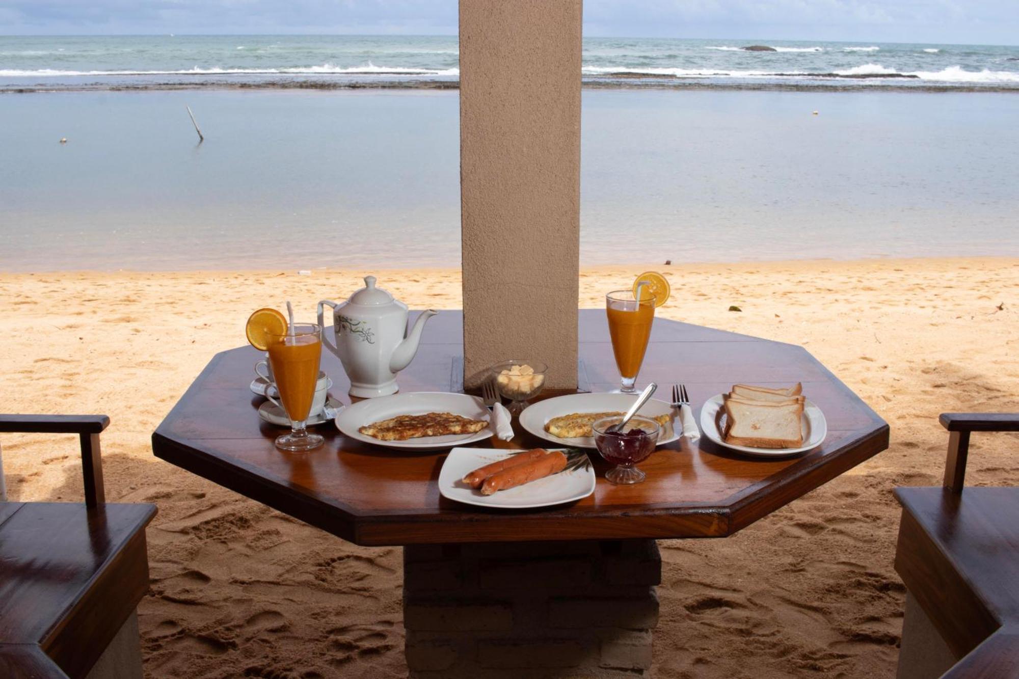 Hotel Coconut Bar Sea Lodge Beruwala Exterior photo